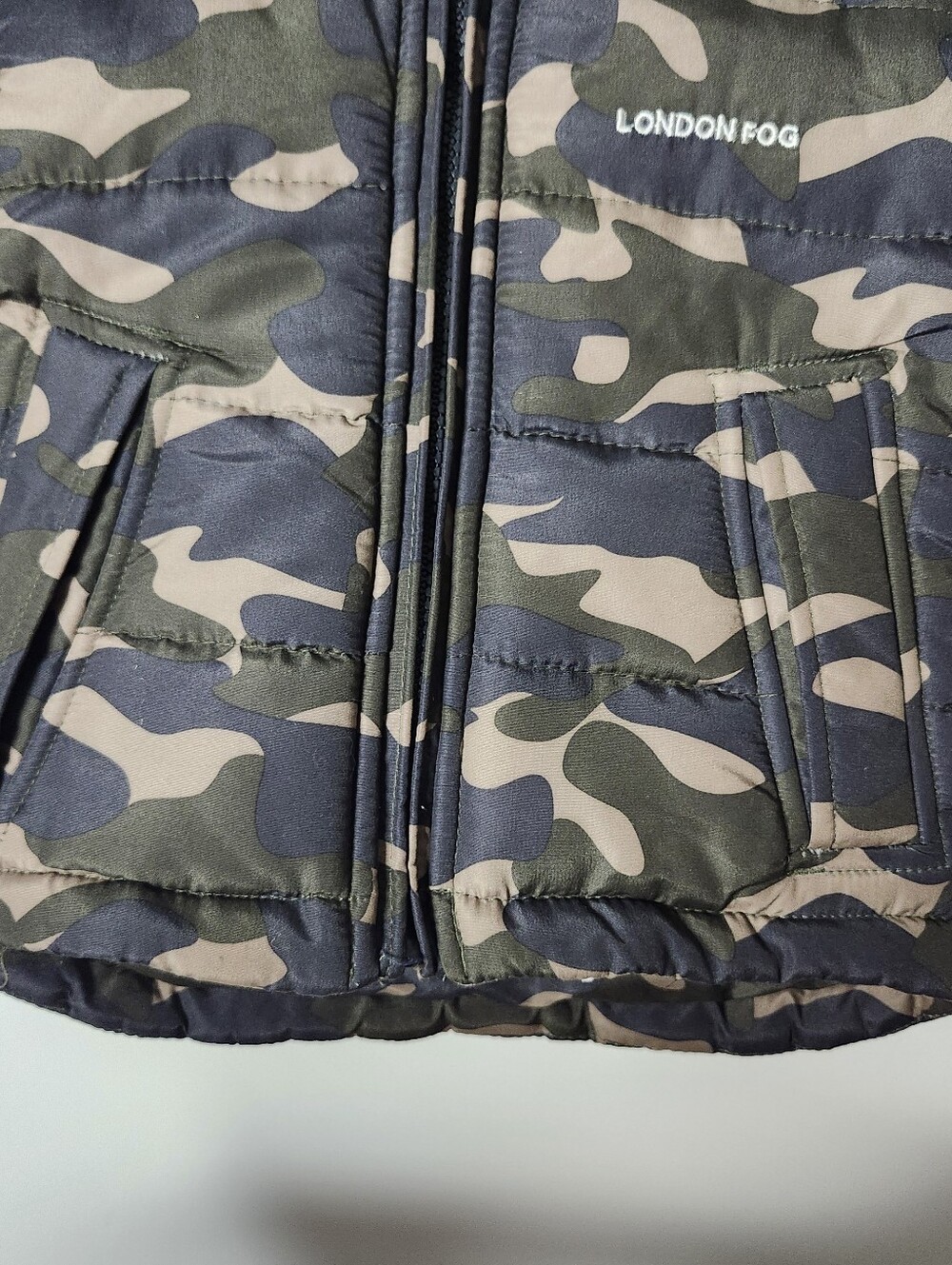 London Fog Kids Camo Puffer Jacket 12 Month Sherpa Lined - Picture 3 of 8